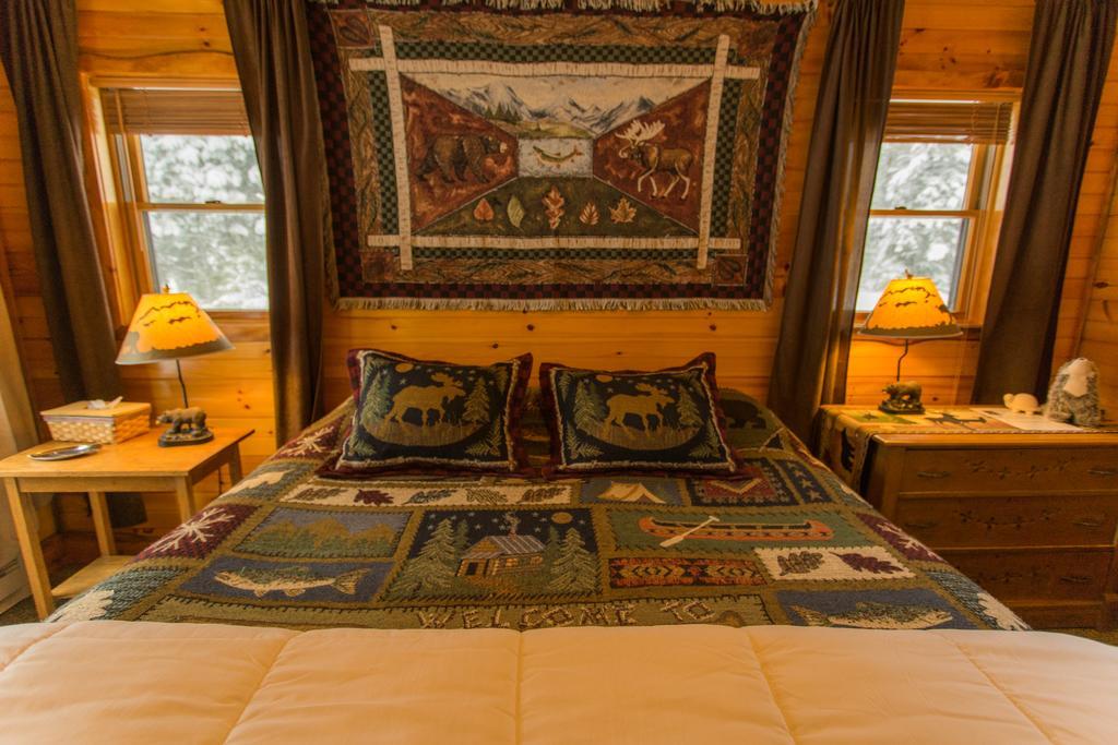 Lake Clear Lodge Экстерьер фото