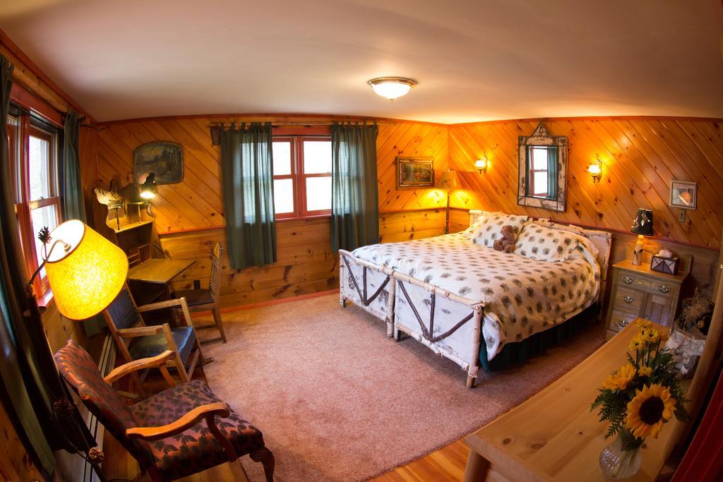 Lake Clear Lodge Экстерьер фото