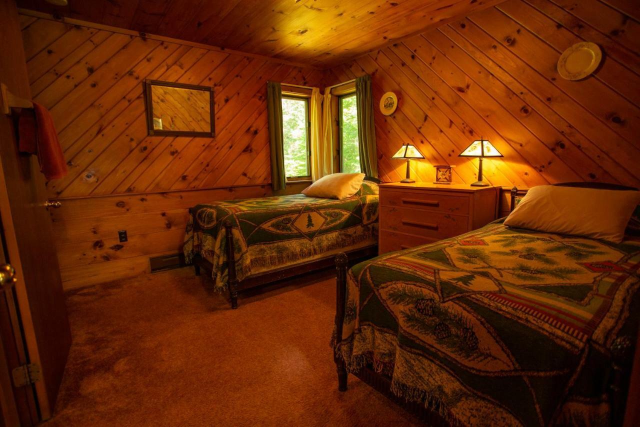 Lake Clear Lodge Экстерьер фото